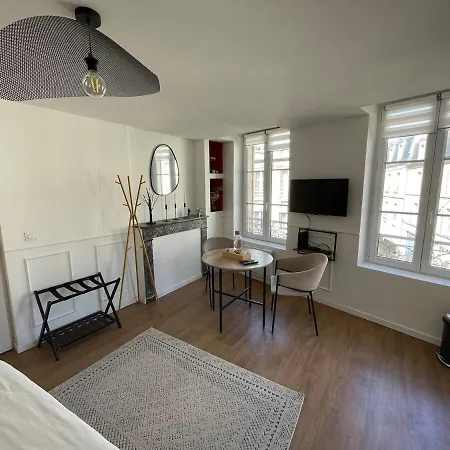 A 6 Mins De L'hypercentre